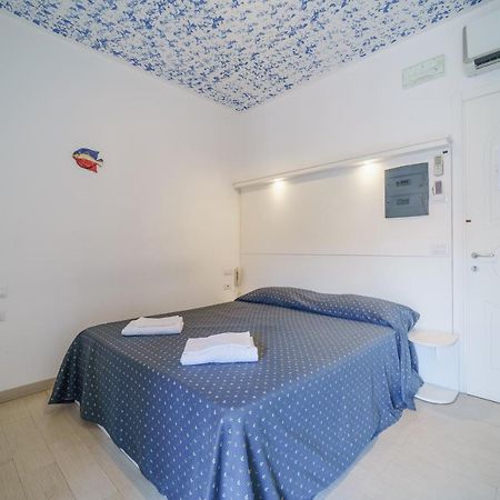 Affittacamere Vista Mare Porto Azzurro Kültér fotó
