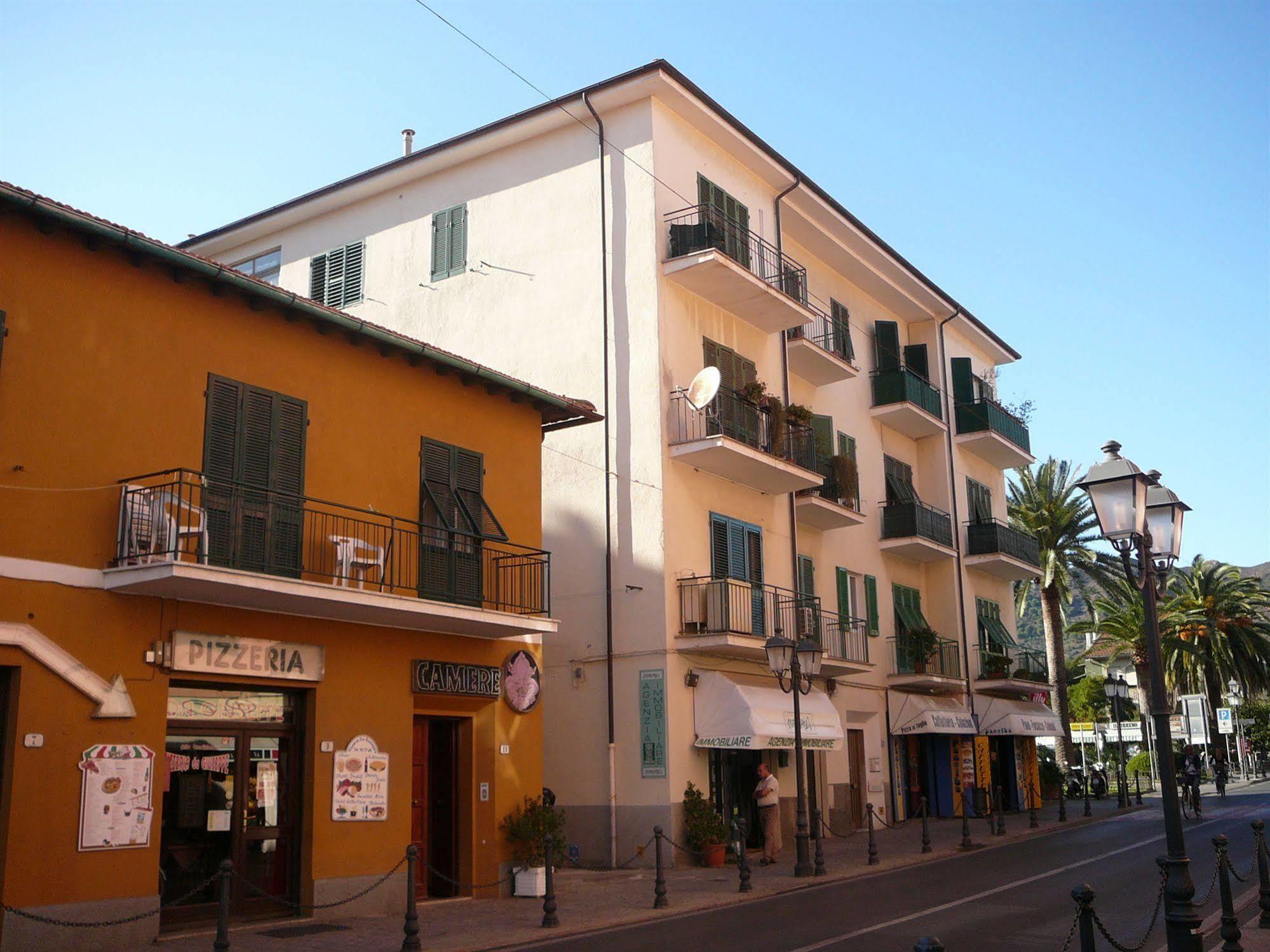 Affittacamere Vista Mare Porto Azzurro Kültér fotó